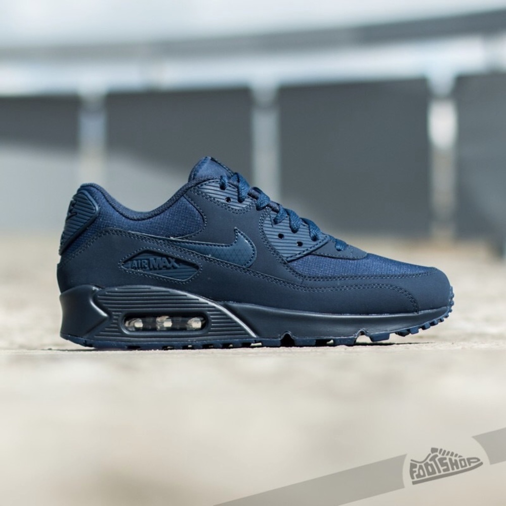 🦄SOLD🦄Nike Air Max 90 Essential, Midnight Navy - Picture 12 of 12